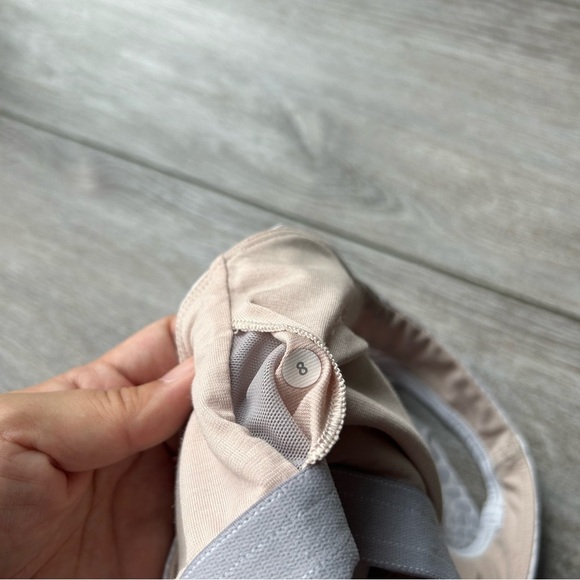 Lululemon Mesh With Me Tank in Desert Snake White Silver Fox White - Picture 15 of 15